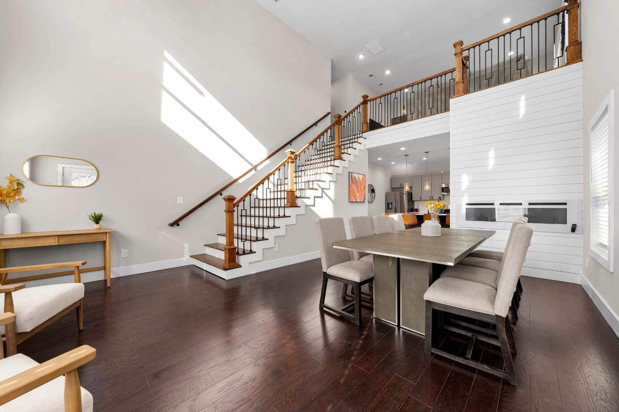 Family Friendly New Luxury Home Centrally Located Атланта Экстерьер фото